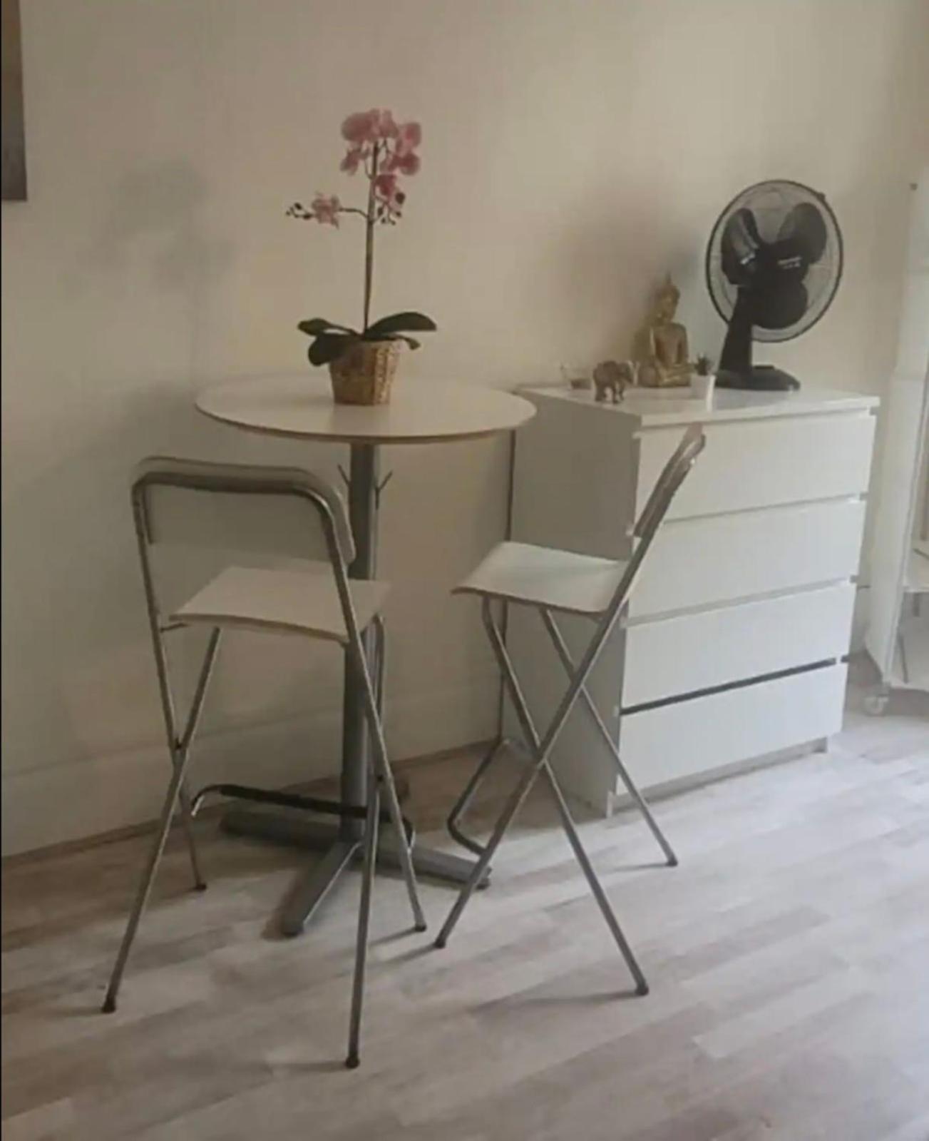 Cosy Fontainebleau Apartment ภายนอก รูปภาพ